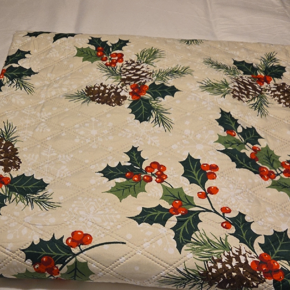 Macy's Festive Pinecone and Holly Quilt